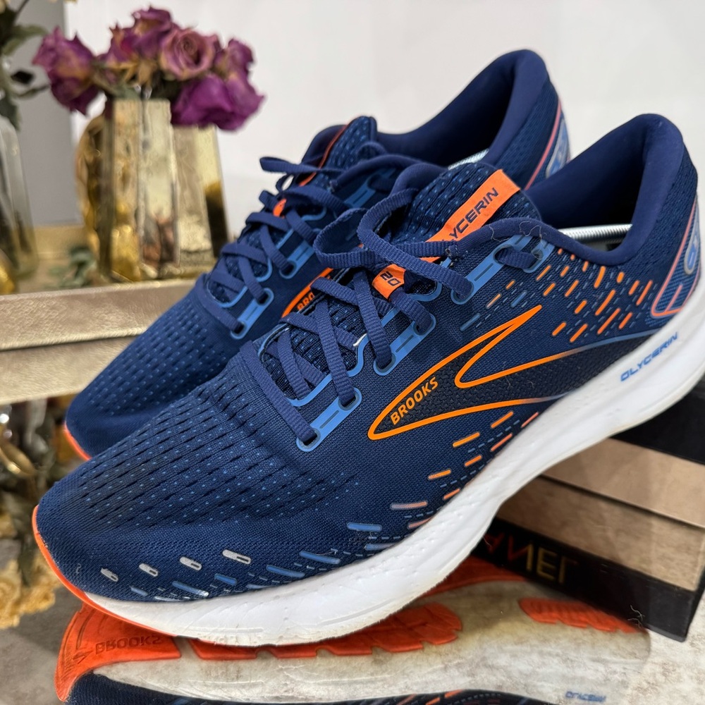 Brooks Men's Blue Running Shoes
